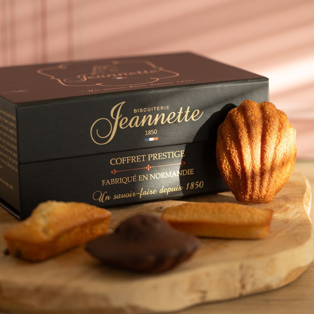 Madeleines Nature | Coffret Aimanté Noir 250g