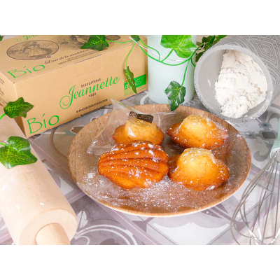 Box of 10 organic pure butter madeleines