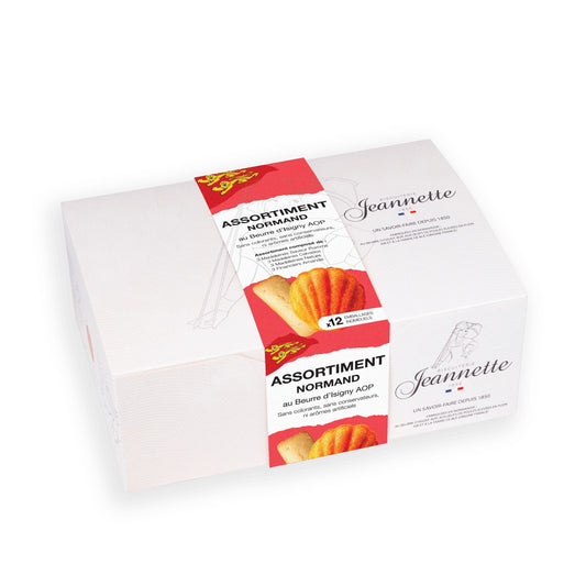 Boîte d'un assortiment de madeleines et financiers